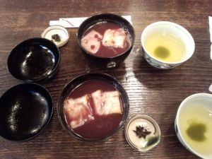 栗御前しること栗ぜんざい